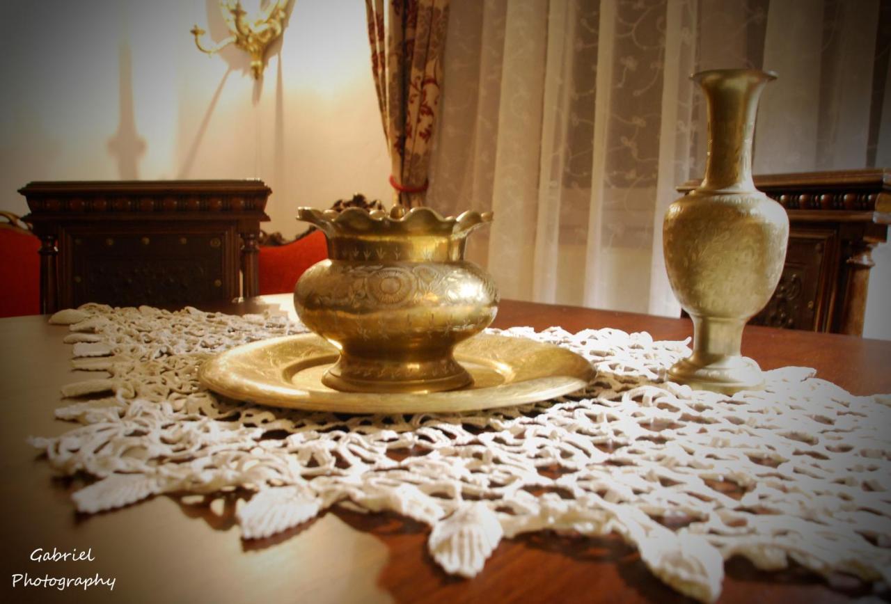 Casa Szabo Bed and Breakfast Sighişoara Eksteriør billede