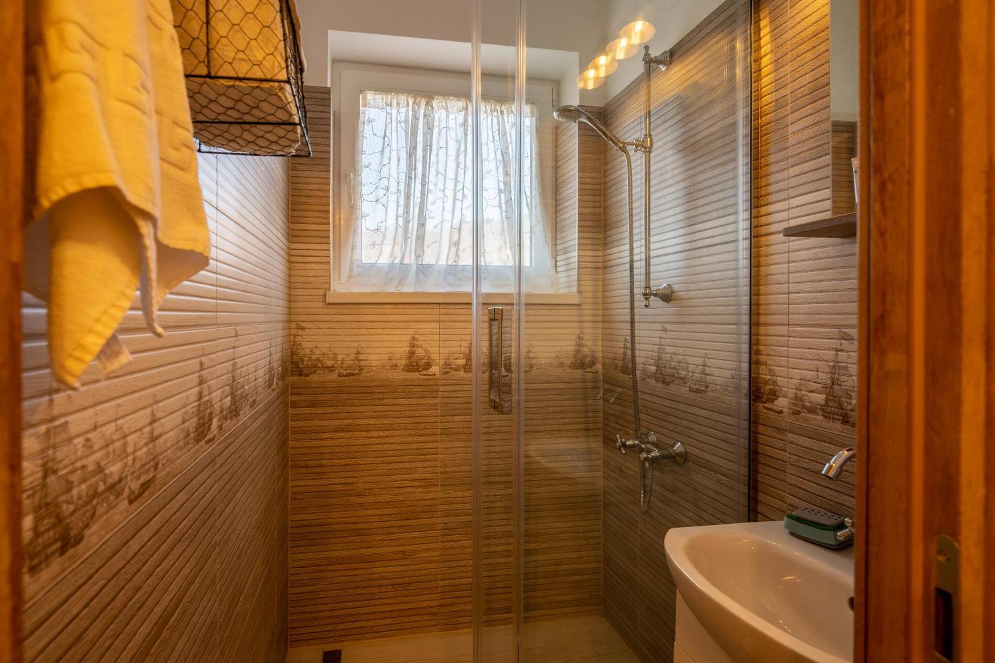 Casa Szabo Bed and Breakfast Sighişoara Eksteriør billede