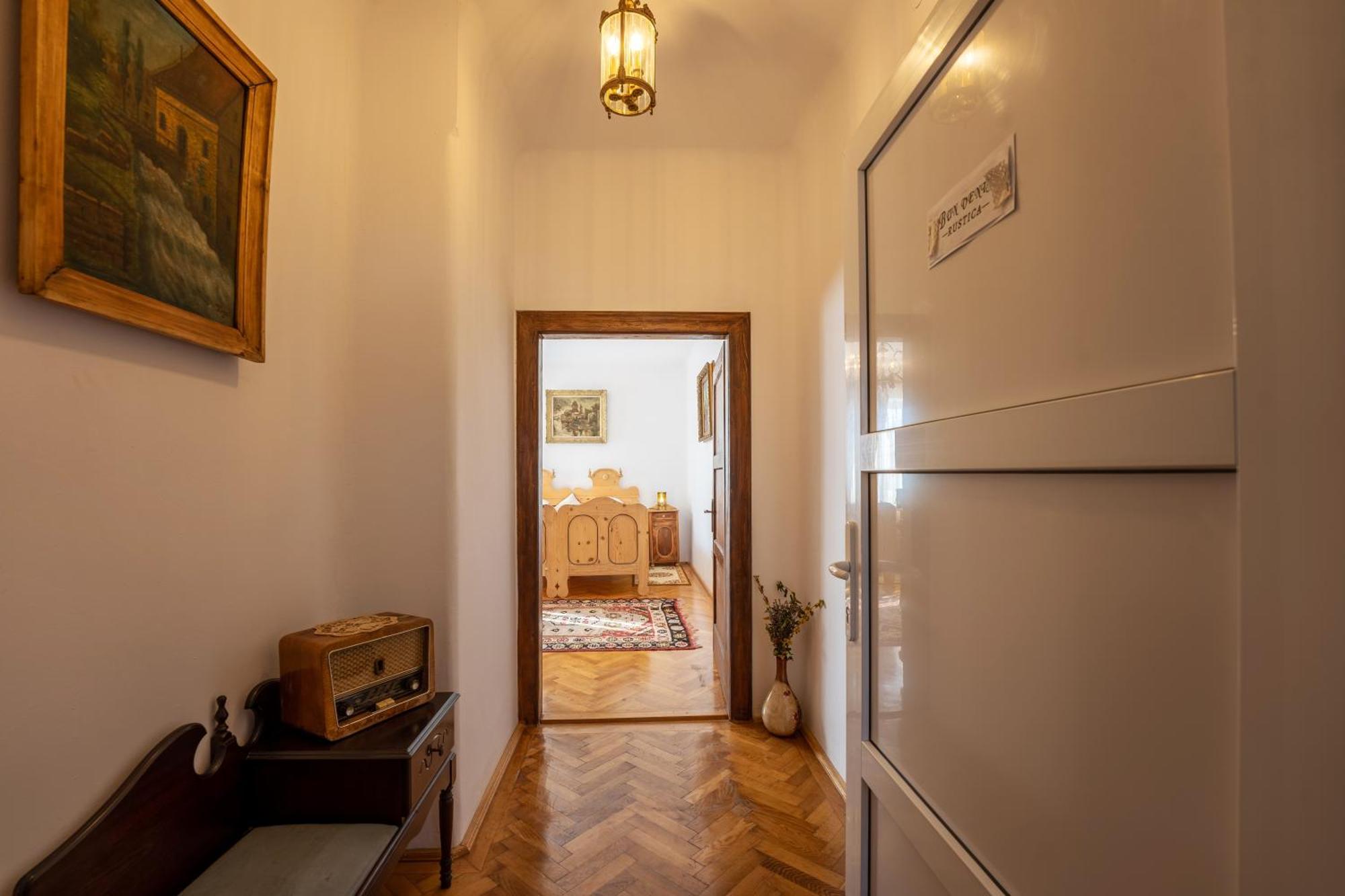 Casa Szabo Bed and Breakfast Sighişoara Eksteriør billede